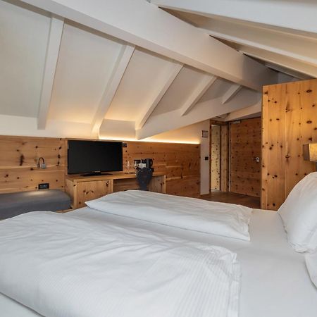 Hotel Ravelli Luxury Spa Mezzana  Exteriör bild