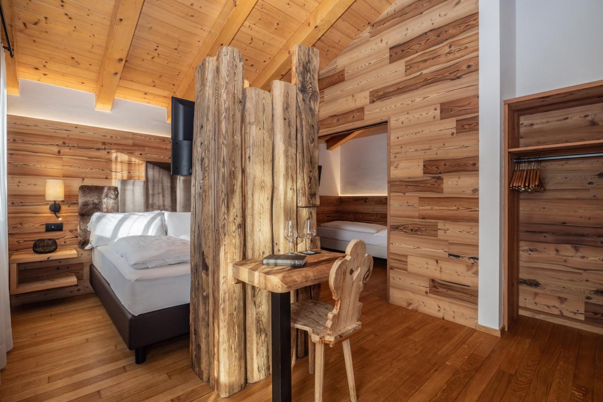 Hotel Ravelli Luxury Spa Mezzana  Exteriör bild