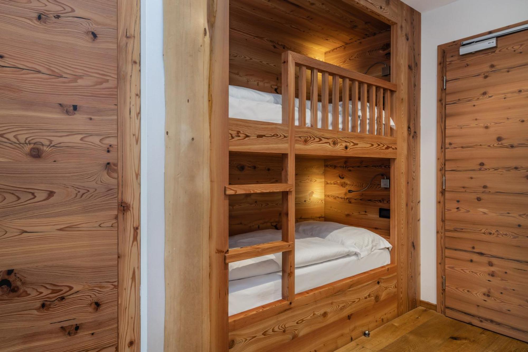 Hotel Ravelli Luxury Spa Mezzana  Exteriör bild